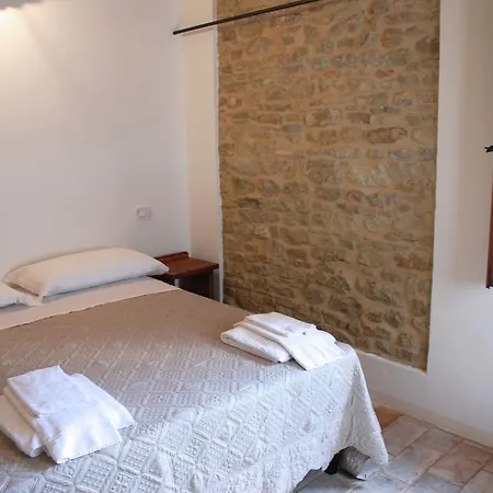 Quaint Farmhouse In Barchi With Garden, Bbq, Fireplace SantʼIppolito