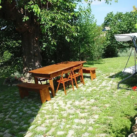 Quaint Farmhouse In Barchi With Garden, Bbq, Fireplace Hébergement de vacances SantʼIppolito